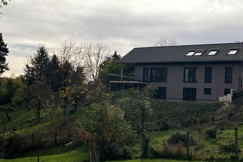 The Forest Retreat- Luxurioese Ferienwohnung Mit Privater Sauna แวร์เมลสเคียร์เคน ภายนอก รูปภาพ