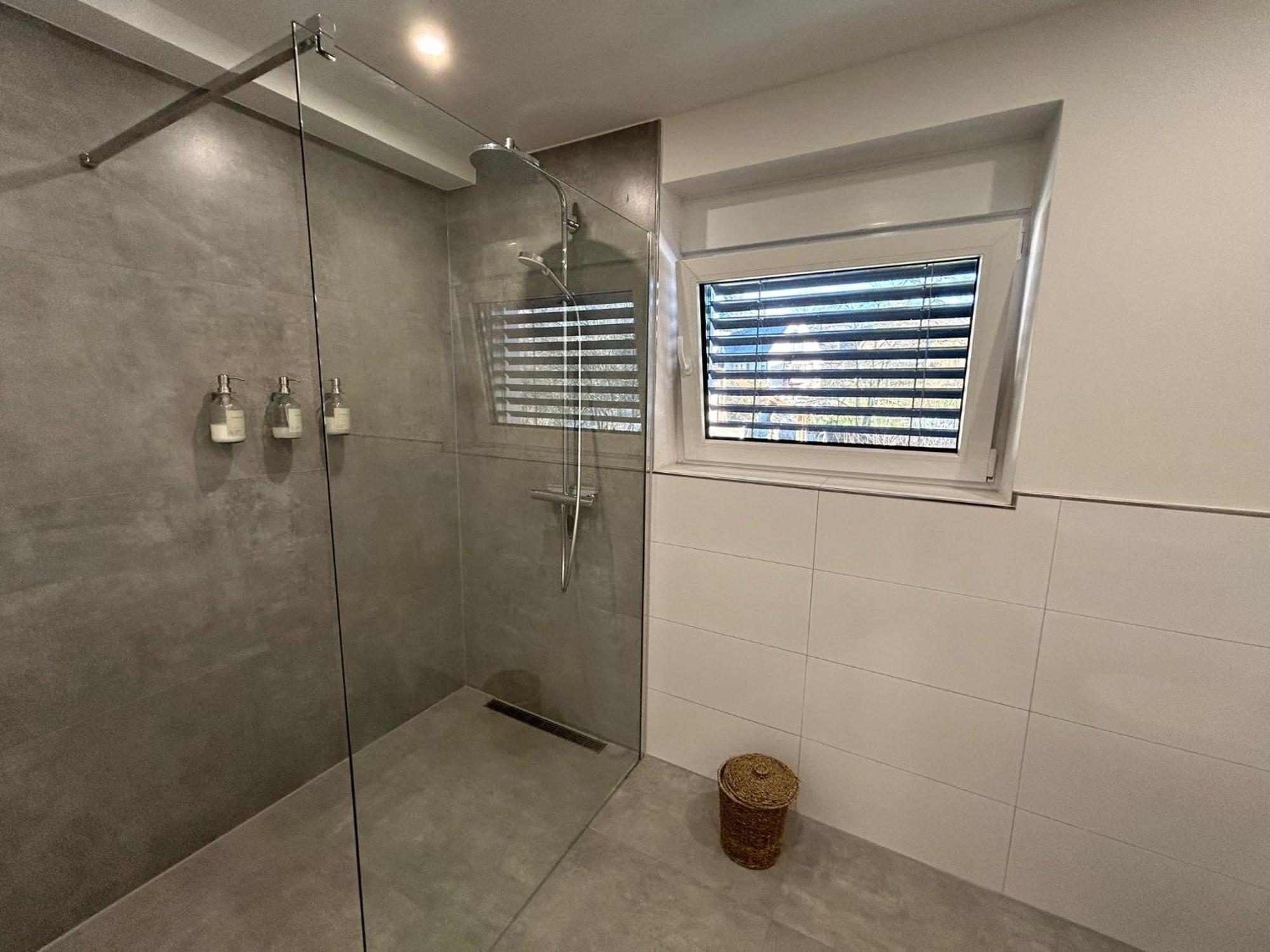 The Forest Retreat- Luxurioese Ferienwohnung Mit Privater Sauna แวร์เมลสเคียร์เคน ภายนอก รูปภาพ