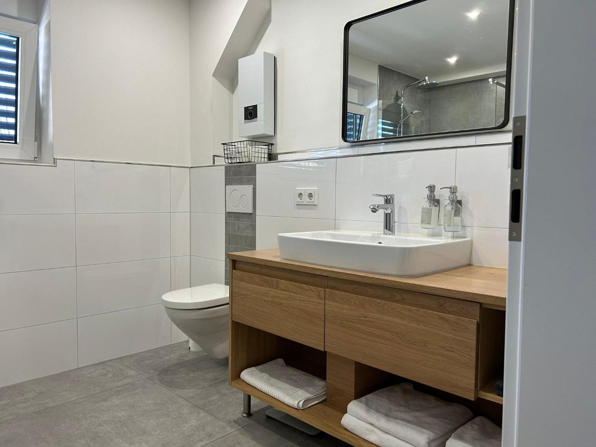 The Forest Retreat- Luxurioese Ferienwohnung Mit Privater Sauna แวร์เมลสเคียร์เคน ภายนอก รูปภาพ